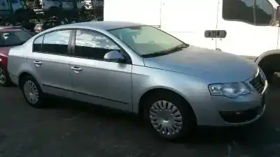 Здавання транспортного засобу volkswagen passat berlina (3c2) trendline року 2005 потужний bkp