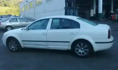 Veículo de Sucata skoda superb (3u4) 2.5 v6 tdi cat (bdg) do ano 2006 alimentado bdg