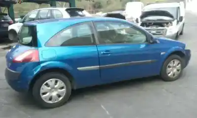 Здавання транспортного засобу renault                                            megane ii sedán (lm0/1_)                                                                                                                                                                                                                                   1.6 року 2003 потужний k4m t7