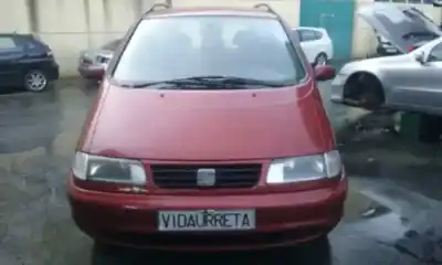 Sloopvoertuig SEAT ALHAMBRA (7V8) 1.9 TDI van het jaar 2000 aangedreven AFN
