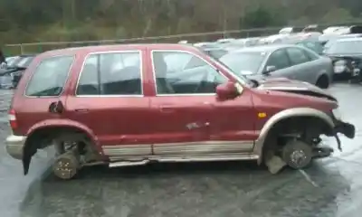 Véhicule à la ferraille kia sportage 2.0 turbodiesel cat de l'année 2000 alimenté re