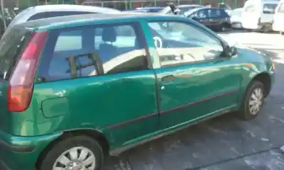 Veículo de Sucata fiat punto berlina (176) 60 sx do ano 1997 alimentado 176b4000