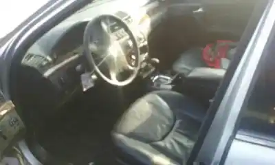 Здавання транспортного засобу mercedes-benz clase s (w220) berlina 320 (220.065) року 1999 потужний 112944