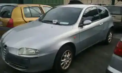 Verschrottungsfahrzeug ALFA ROMEO 147 (190) 1.6 16V CAT des Jahres 2001 angetrieben AR32104