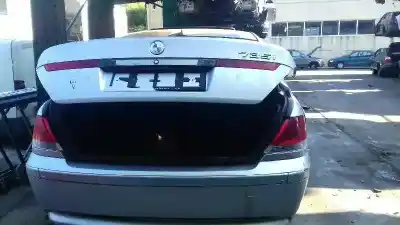 Veicolo di demolizione bmw serie 7 (e65/e66) 735i dell'anno 2001 alimentato n62b36