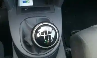 Здавання транспортного засобу volkswagen touran (1t1, 1t2) 2.0 tdi року 2004 потужний bkd