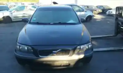 Здавання транспортного засобу VOLVO S60 BERLINA D5 року 2000 потужний D5244T