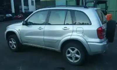 Verschrottungsfahrzeug toyota rav 4 ii (_a2_) 2.0 4wd (aca21 aca20) des jahres 2002 angetrieben 1azfe