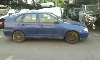 Vehicul casat seat cordoba berlina (6k2) * al anului 2001 alimentat 
