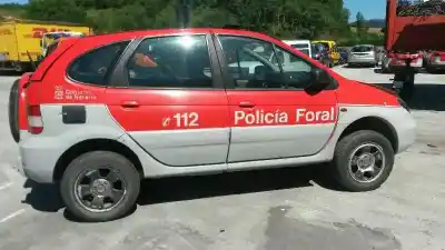 Sloopvoertuig renault                                            scenic rx4 (ja0)                                                                                                                                                                                                                                           2.0 16v dynamique van het jaar 2002 aangedreven f4rc7