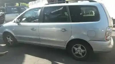 Veicolo di demolizione hyundai trajet (fo) 2.0 crdi gls dell'anno 2004 alimentato d4ea