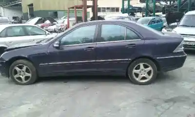Scrapping Vehicle mercedes-benz clase c (w203) berlina 3.2 v6 18v cat of the year 2002 powered m112946