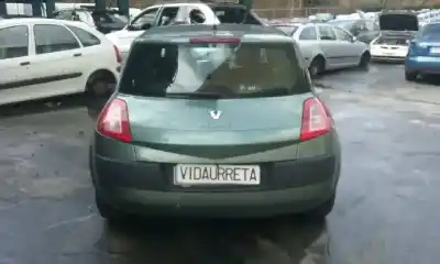 Здавання транспортного засобу renault megane ii classic berlina confort dynamique року 2003 потужний f9q b8