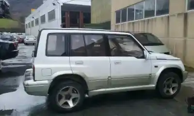 Veículo de Sucata suzuki vitara se/sv (et) 2.0 hdi largo superlujo do ano 1997 alimentado rf