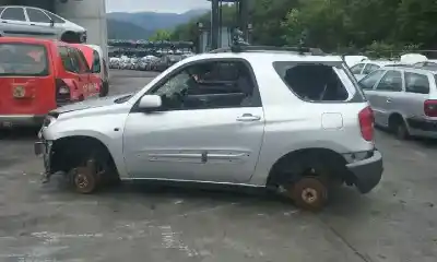 Здавання транспортного засобу toyota rav 4 (a2) 1.8 16v cat року 2001 потужний 1zzfe