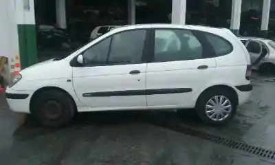 Scrapping Vehicle renault megane i scenic (ja0) 1.9 dti diesel cat of the year 2001 powered f9q q7