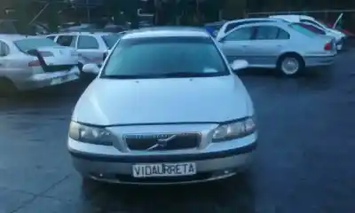 Vehículo de desguace VOLVO                                              V70 FAMILIAR                                                                                                                                                                                                                                               2.4 (125kW)                                                                                                                                                                                                                                                del año 2002 con motor B5244S