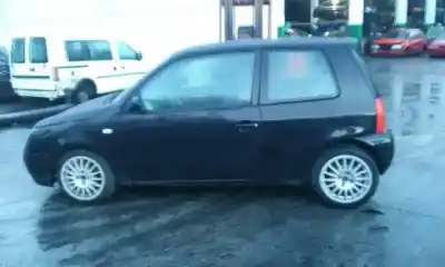 Véhicule à la ferraille volkswagen lupo (6x1/6e1) trendline de l'année 2001 alimenté amf