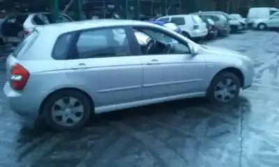 Scrapping Vehicle kia cerato 1.6 lx berlina of the year 2004 powered g4ed