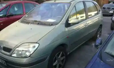 Scrapping Vehicle renault scenic (ja..) 1.9 dci authentique of the year 2002 powered f9qk7