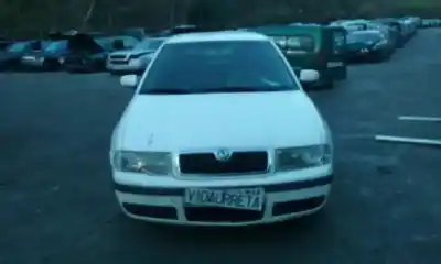 Здавання транспортного засобу SKODA OCTAVIA BERLINA (1U2) * року 2002 потужний 