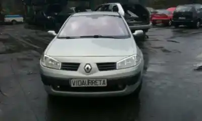 Утилизация автомобиля RENAULT MEGANE II CLASSIC BERLINA Confort Dynamique года 2003 питание F9Q B8