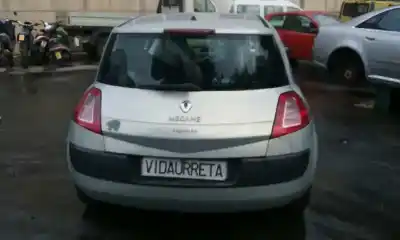 Здавання транспортного засобу renault megane ii classic berlina confort dynamique року 2003 потужний f9q b8