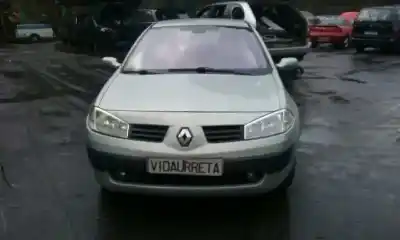 Здавання транспортного засобу renault megane ii classic berlina confort dynamique року 2003 потужний f9q b8