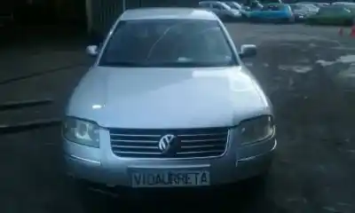 Hurda Aracı volkswagen passat berlina (3b3) 2.8 v6 30v yılın 2001 güçlü amx