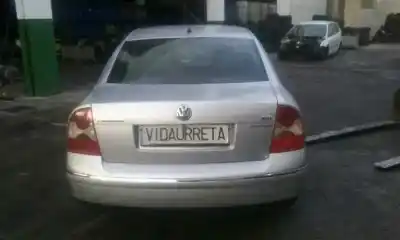 Hurda Aracı volkswagen passat berlina (3b3) 2.8 v6 30v yılın 2001 güçlü amx