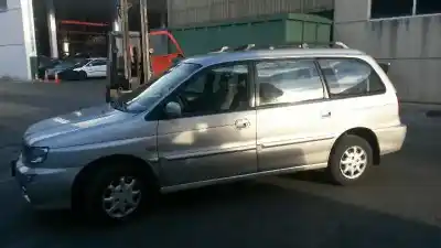 Véhicule à la ferraille kia joice ls de l'année 2001 alimenté g4cp