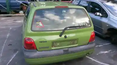 Sloopvoertuig renault twingo (co6) 1.2 alize van het jaar 2003 aangedreven d4f702