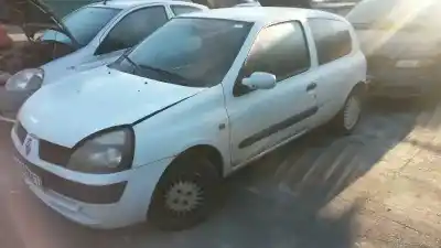 Здавання транспортного засобу renault clio ii fase ii (b/cb0) authentique року 2001 потужний k9k a7