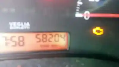 Veicolo di demolizione fiat punto berlina (188) 1.2 8v dynamic dell'anno 2001 alimentato 188a4000