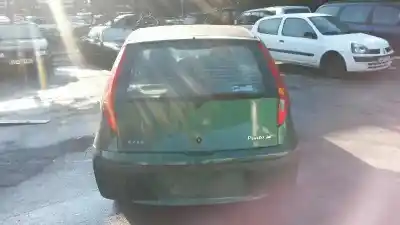 Veículo de Sucata fiat punto berlina (176) 1.2 cat do ano 2001 alimentado 