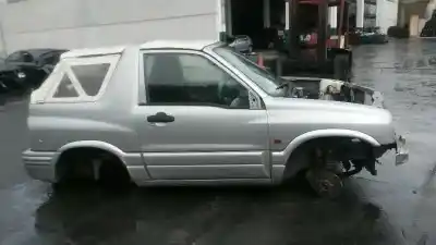 Vehicul casat suzuki grand vitara 5 puertas sq (ft) * al anului 2001 alimentat 