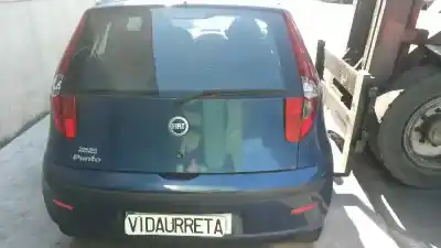 Veicolo di demolizione fiat punto berlina (188) 1.4 16v dynamic dell'anno 2004 alimentato 843a1000