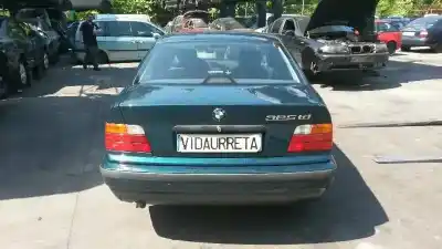 Sloopvoertuig bmw serie 3 berlina (e36) 325td van het jaar 1996 aangedreven 256t1d