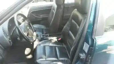 Sloopvoertuig bmw serie 3 berlina (e36) 325td van het jaar 1996 aangedreven 256t1d