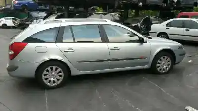 Scrapping Vehicle renault laguna ii grandtour (kg0/1_) 1.9 dci (kg0g) of the year 2001 powered f9q c7