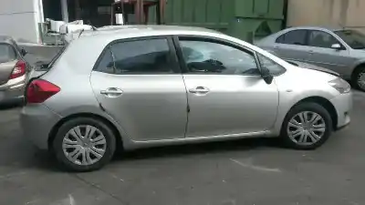 Veículo de Sucata toyota auris luna do ano 2007 alimentado 1adftv