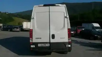 Veicolo di demolizione iveco 35s13 is35sc2aa dell'anno 2014 alimentato f1afl411ba