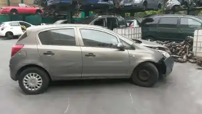 Scrapping Vehicle opel corsa d 1.2 cat (a 12 xer / ldc) of the year 2011 powered a12xer