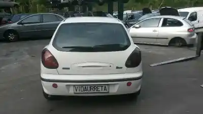 Verschrottungsfahrzeug fiat bravo (182) 1.6 16v cat des jahres 2001 angetrieben 182b6000