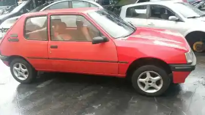 Vehículo de desguace PEUGEOT 205 BERLINA 1.1 Mito del año 1990 con motor 161A