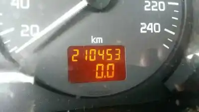 Sloopvoertuig renault scénic i monospace (ja0/1_, fa0_) 1.9 dti (ja1u) van het jaar 2001 aangedreven f9q q7