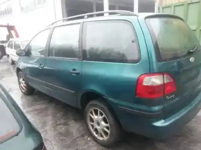 Véhicule à la ferraille ford galaxy (vy) trend de l'année 2000 alimenté auy