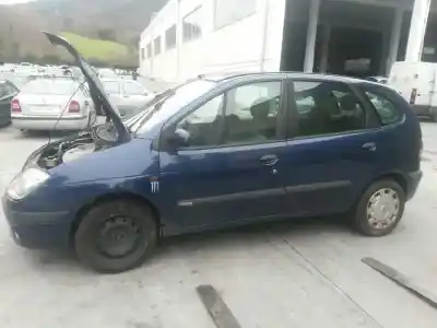 Sloopvoertuig RENAULT SCÉNIC I MONOSPACE (JA0/1_, FA0_) 1.9 dTi (JA1U) van het jaar 2001 aangedreven 