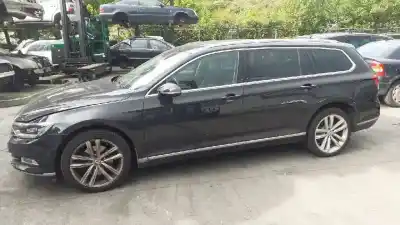 Veículo de Sucata volkswagen passat variant (3g5) sport bmt do ano 2017 alimentado crlb
