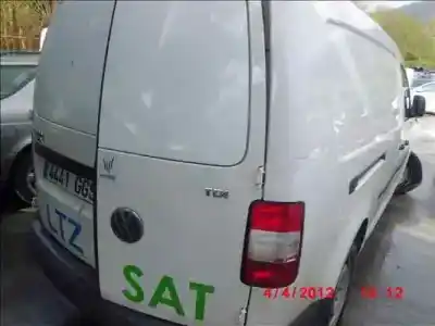 Veículo de Sucata volkswagen caddy ka/kb (2k) 1.9 tdi do ano 2004 alimentado bls